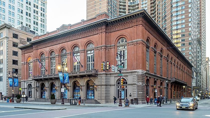 Academy of Music, Philadelphia. Image credit: ajay_suresh, CC BY 2.0 <https://creativecommons.org/licenses/by/2.0>, via Wikimedia Commons