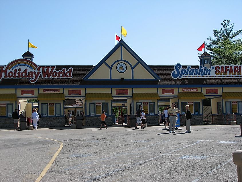 Entrance to the Holiday World & Splashin' Safari, Indiana
