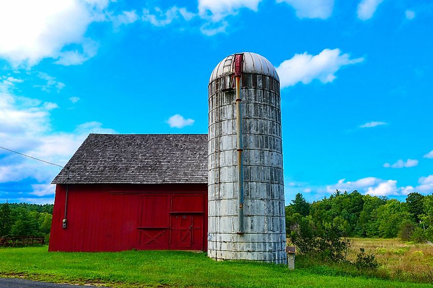 The Hale barn, a typical barn construction from the 18th century.