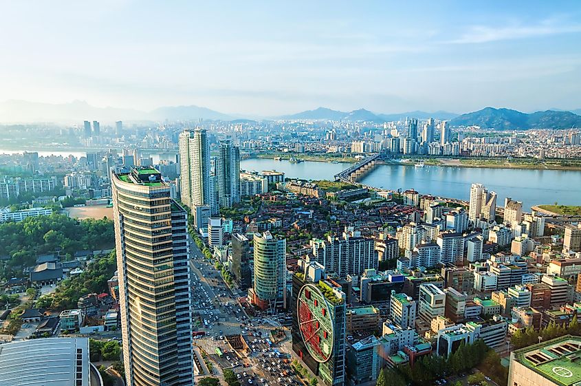 Looking out over downtown Seoul and the Han River.