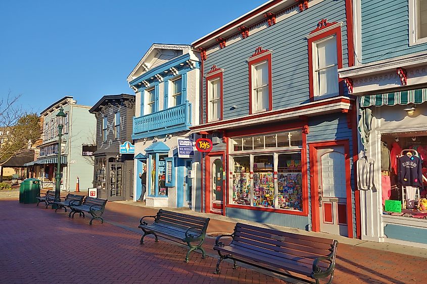 View of the Washington Street Mall, a pedestrian shopping area in downtown Cape May, at the southern tip of Cape May Peninsula on the New Jersey shore, via EQRoy / SHutterstock.com