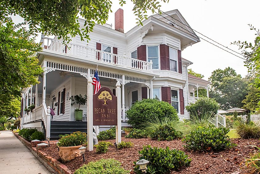 beaufort Pecan Tree Inn Bed and Breakfast, Mike Gothard Beaufort Photography Co Copyright: 2017 Beaufort Photography Co