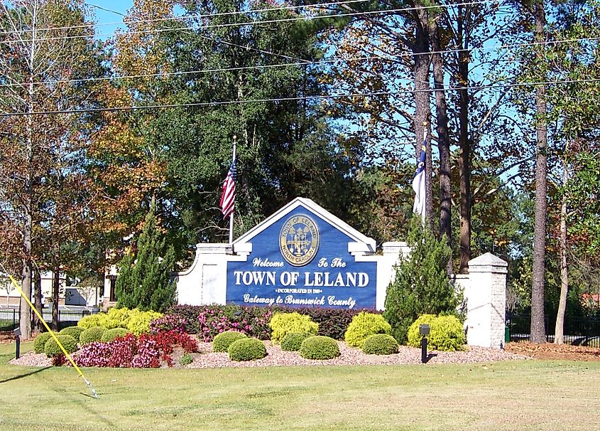 Sign welcoming visitors to Leland, North Carolina.