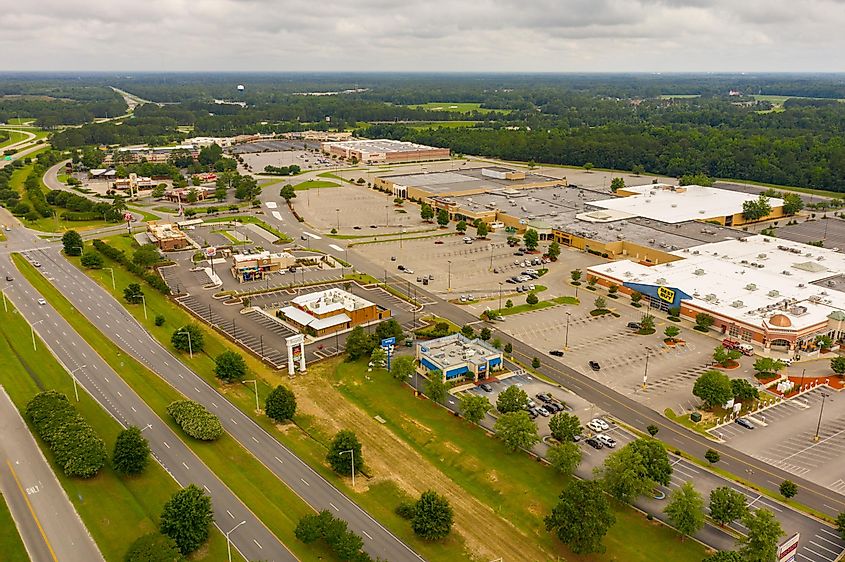 Aerial view of a mall in Florence, South Carolina.