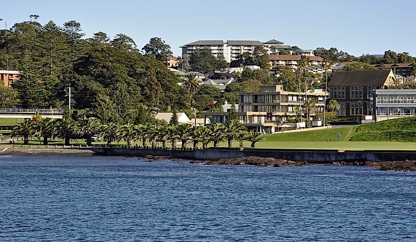 Black Beach Reserve, city park by the harbour in Kiama NSW, Australia