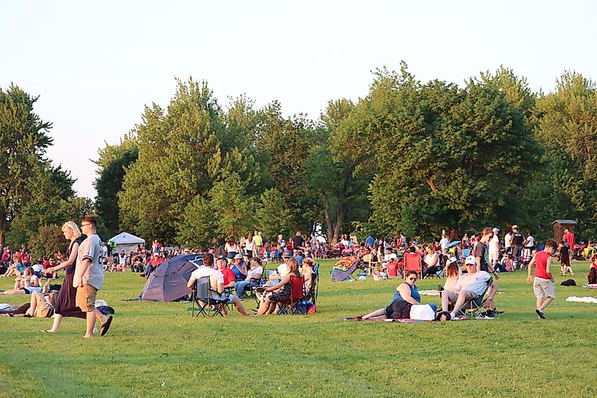 Fourth of July celebration at Sackets Harbor Memorial Battlegrounds, via Figuresforfun / Shutterstock.com