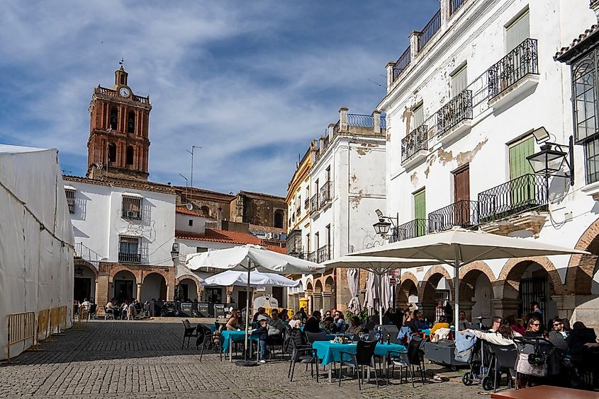 Diners in Zafra, Badajoz.