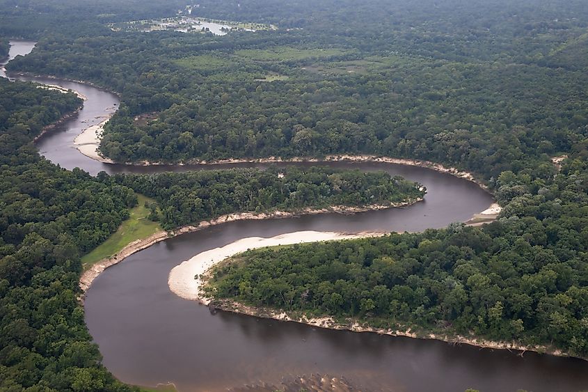 The Pearl River in central Mississippi between Hinds County and Rankin County.