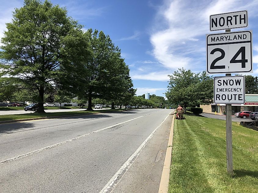 A bus stop in Bel Air, Maryland, via Famartin on Wikipedia