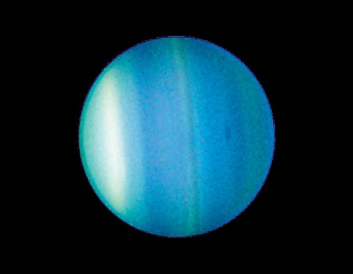 Уран, снятый телескопом Хаббл, НАСА