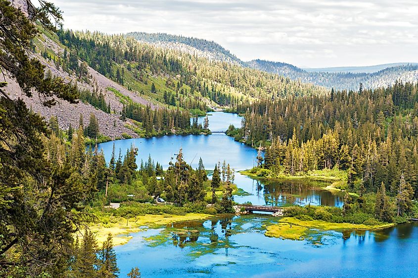 Twin Lakes near Mammoth Lakes at Inyo National Forest Park, California