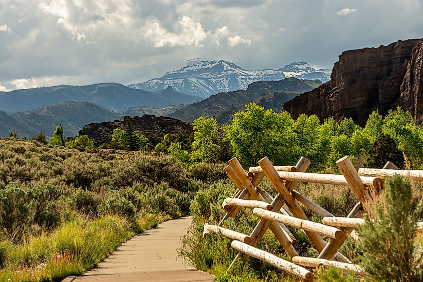 Roadside pullout along Buffalo Bill Cody Scenic Byway.