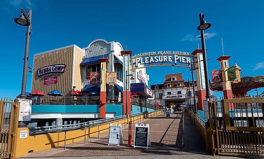 Pleasure Pier in Galveston, Texas. Editorial credit: Mark Taylor Cunningham / Shutterstock.com