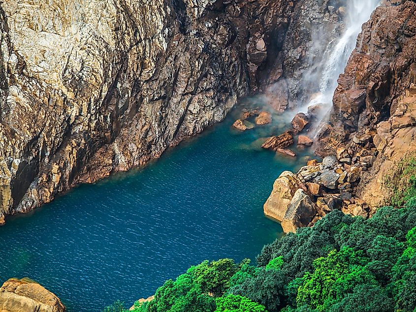 Nohkalikai waterfall