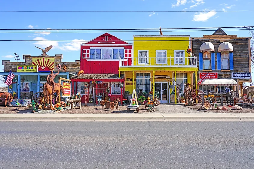 Colorful storefronts in Old Town Cottonwood, Arizona.