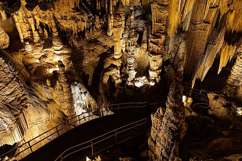Rock formations in Luray Caverns, Luray, Virginia.