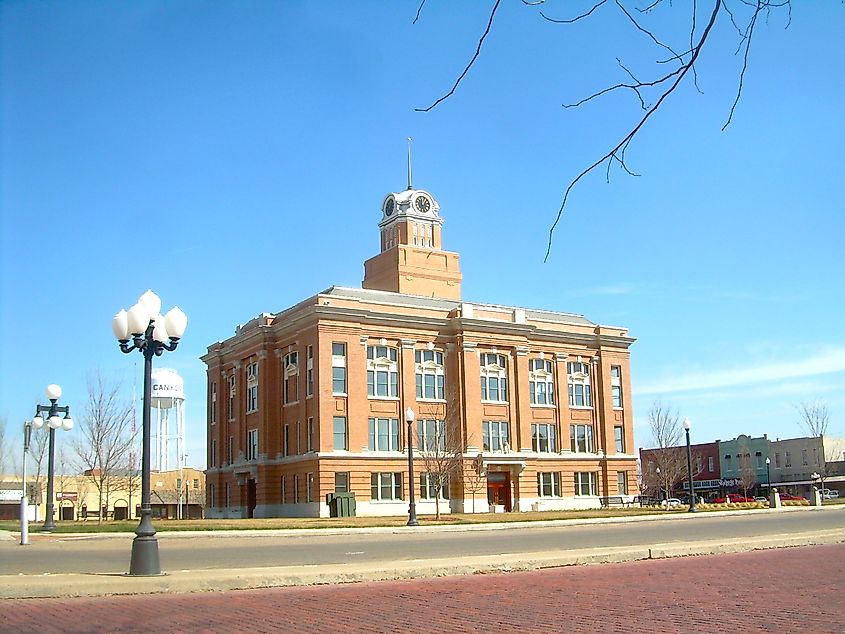 Randall County Courthouse in downtown Canyon, Texas. 