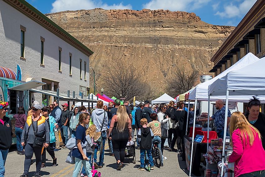 Crowd at the International Honeybee Festival, an annual street fair in this small agricultural community celebrating the importance of bees. Editorial credit: Linda Armstrong / Shutterstock.com