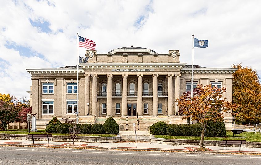 The Smyth County Court House, vintage 1905, Beaux-Arts Classical design. 