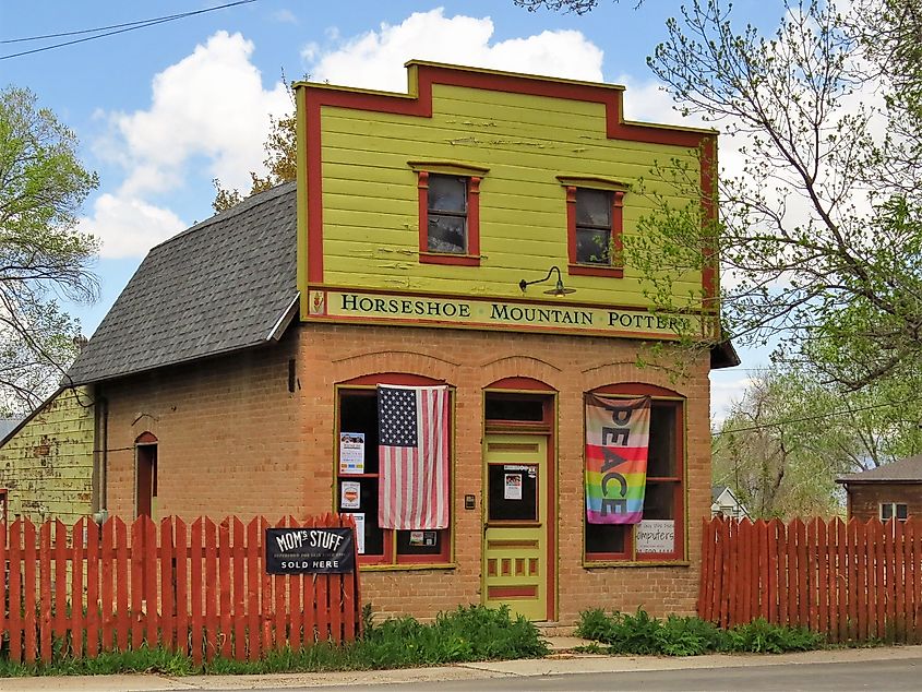Horseshoe Mountain Pottery in Spring City, Utah.