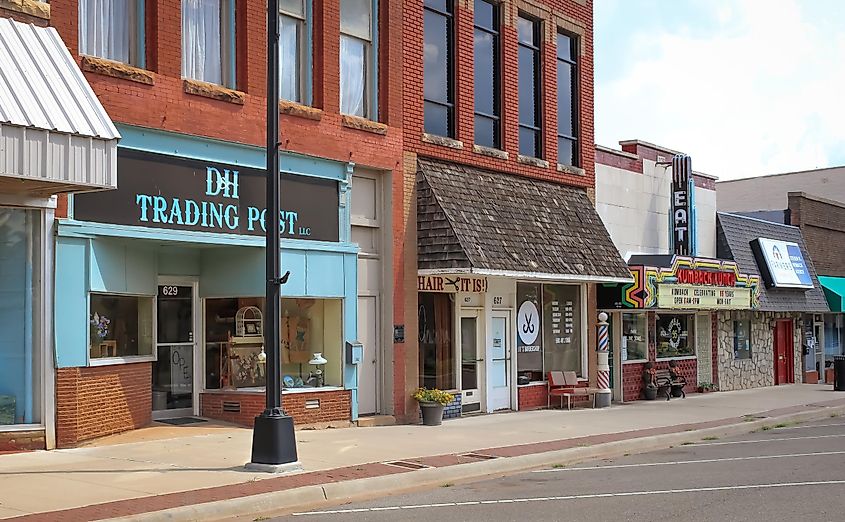 A cafe on the main street on a cloudy day in Perry, Oklahoma, via Janelle Gordon / Shutterstock.com