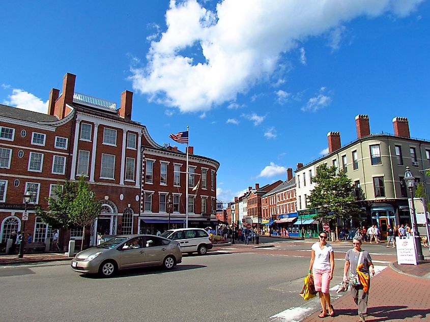 View of Market Square, the main economic and commercial center of the city of Portsmouth, New Hampshire, via quiggyt4 / Shutterstock.com