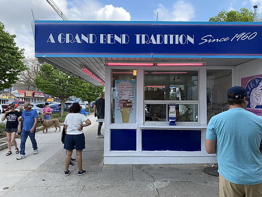 A traditional ice cream parlor at a sunny beach town