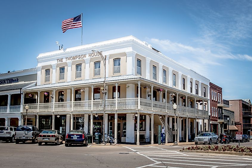 Oxford, Mississippi / USA. The Thompson House in Oxford, Mississippi. Editorial credit: Jacque Manaugh / Shutterstock.com