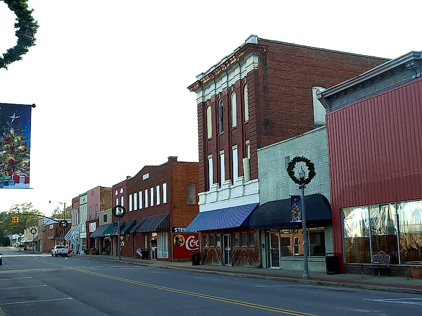 Buildings on Center Avenue in Piedmont, Alabama.
