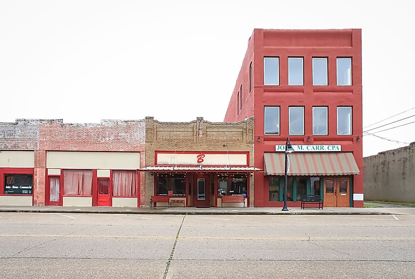 View of buildings in Hugo, Oklahoma.