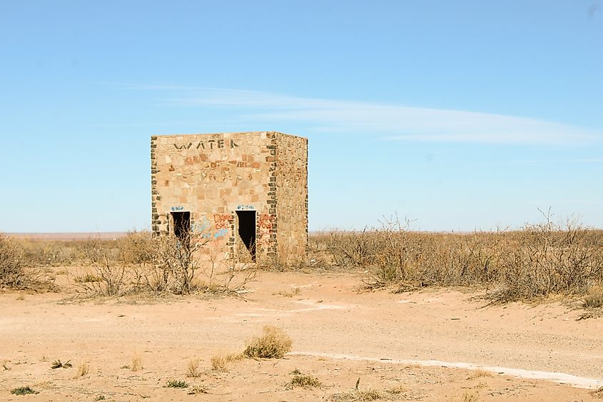abandon Frazier schoolhouse in the desert of New Mexico.
