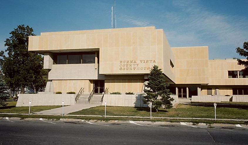 The Buena Vista County Courthouse in Storm Lake, Iowa was built in 1970.