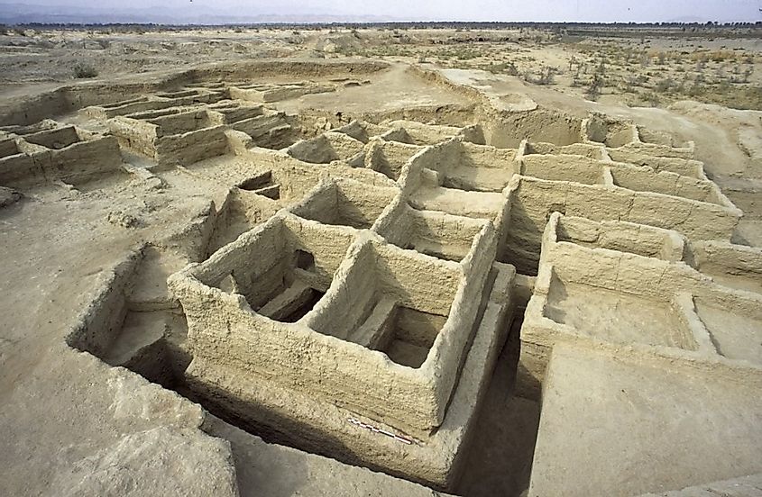 Ruins of houses at Mehrgarh, Balochistan.