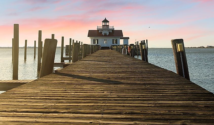 Roanoke Marshes Lighthouse, Manteo. Image credit jayyuan via Adobe Stock.