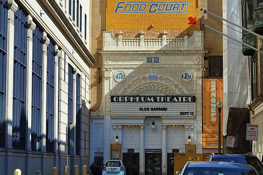 Orpheum Theatre, one of the oldest in the United States built in 1852 as the Boston Music Hall, original home of the Boston Symphony Orchestra. Editorial credit: Dee Browning / Shutterstock.com