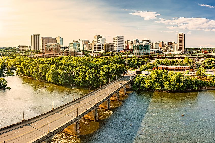 The Mayo Bridge along the James River in Richmond, Virginia.