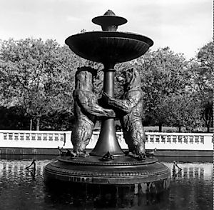Horace H. Rackham Memorial Fountain.