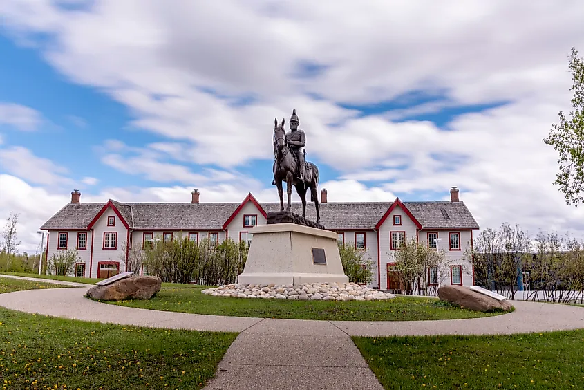  Statue of Colonel James Macleod in front of Fort Calgary.