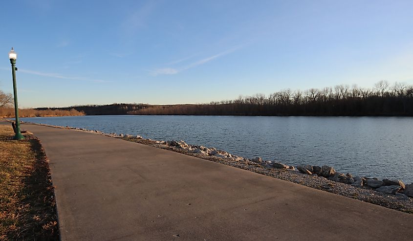 Drake Harbor river walk in Warsaw Missouri