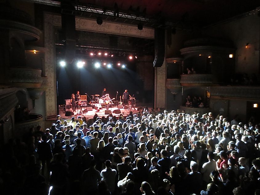 Sharon Van Etten at Thalia Hall Chicago. Image credit: edward stojakovic from Portland, OR, United States, CC BY 2.0 <https://creativecommons.org/licenses/by/2.0>, via Wikimedia Commons