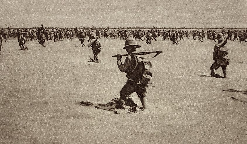 British invaders advancing through flooded Mesopotamia in 1916