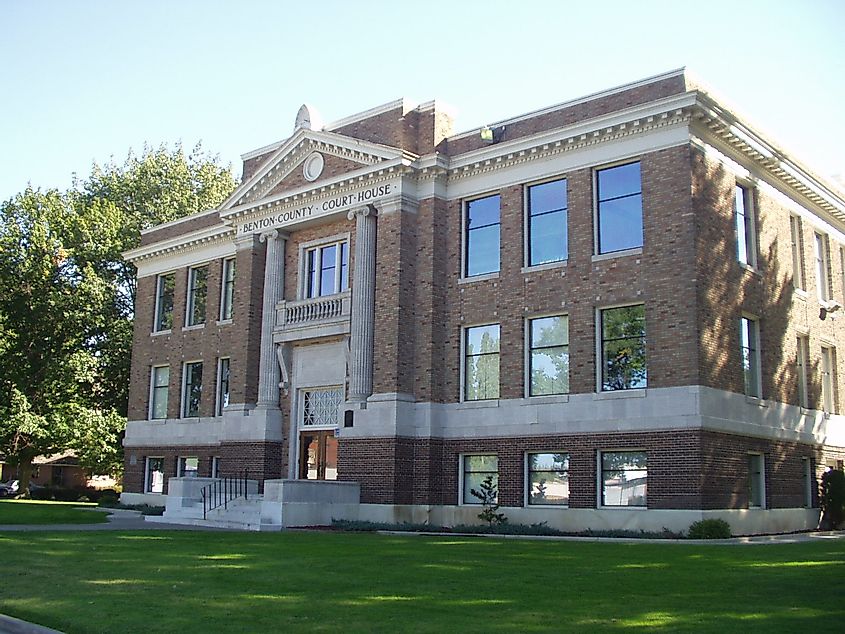 Benton County court house in Prosser, Washington.