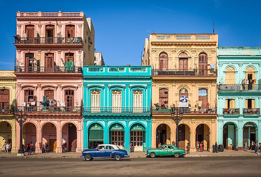colorful buildings in Havana