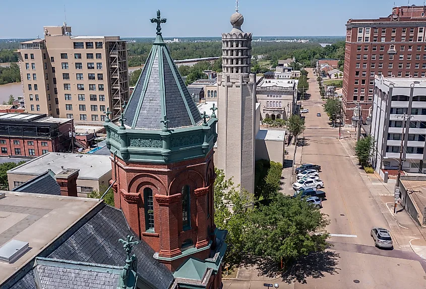 Afternoon sun shines on the historic buildings of downtown Vicksburg, Mississippi.