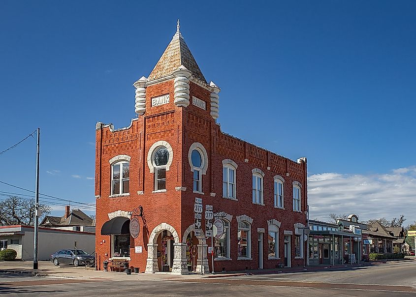 Granbury Bank, Texas.