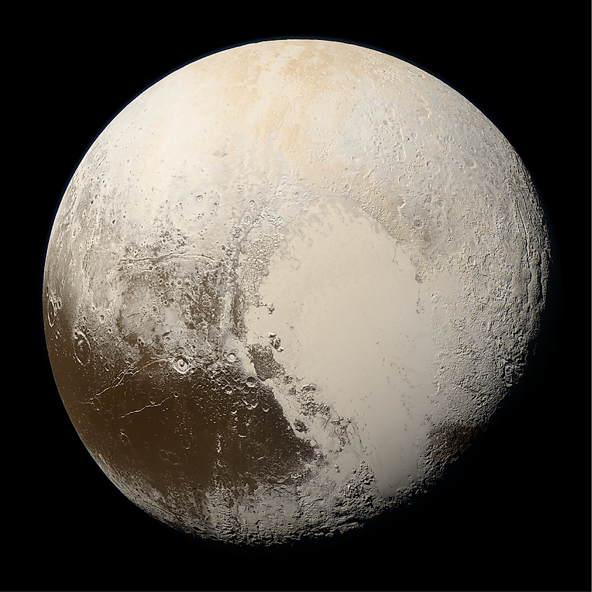 Самое точное цветное изображение Плутона, полученное космическим кораблем NASA New Horizons в 2015 году.
