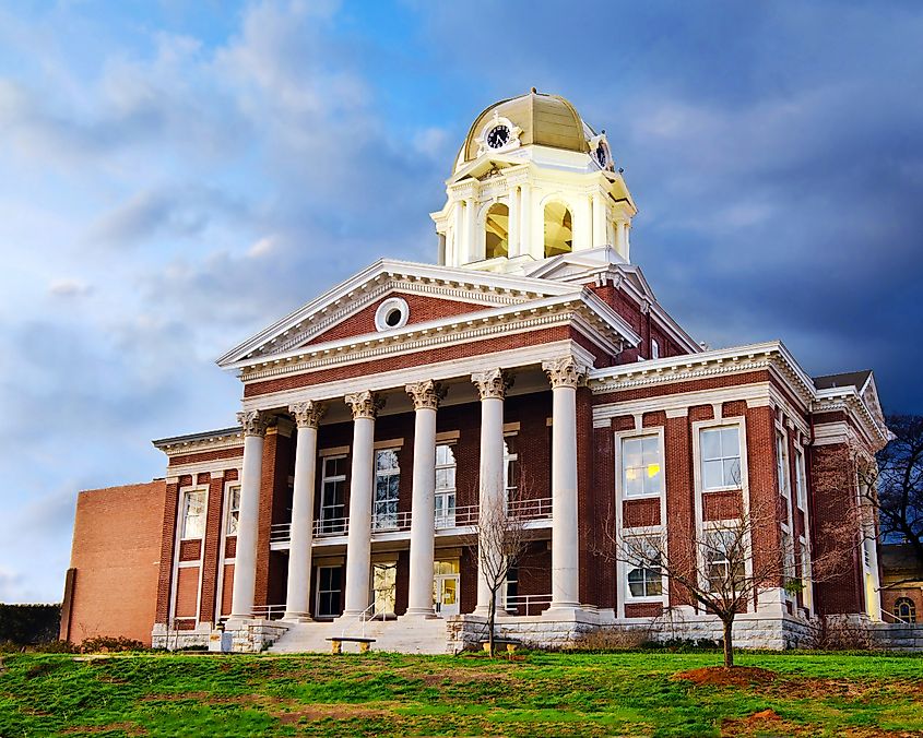 Historic small town city hall or courthouse in Cartersville, Georgia