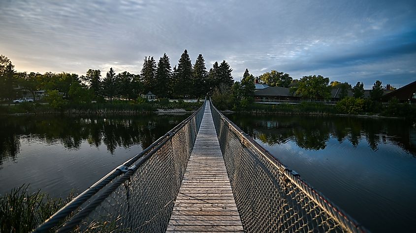 Swinging bridge in Wolseley