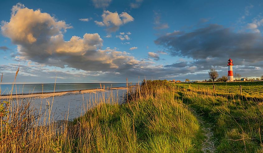 Breathtaking beautiful panorama of coastal landscape at the Baltic Sea at the Falshöft lighthouse Geltinger Birk, Schleswig-Holstein