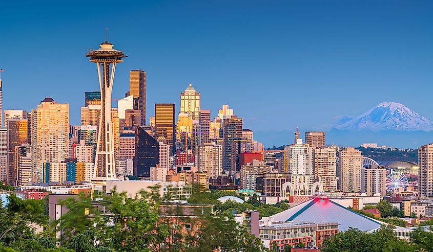 Seattle, Washington, USA downtown city skyline at dusk